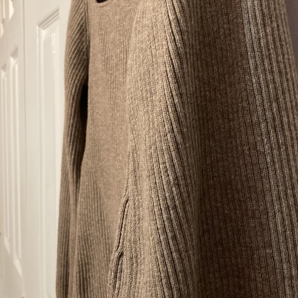 Oak + Fort Ribbed Longsleeve - Picture 6 of 8